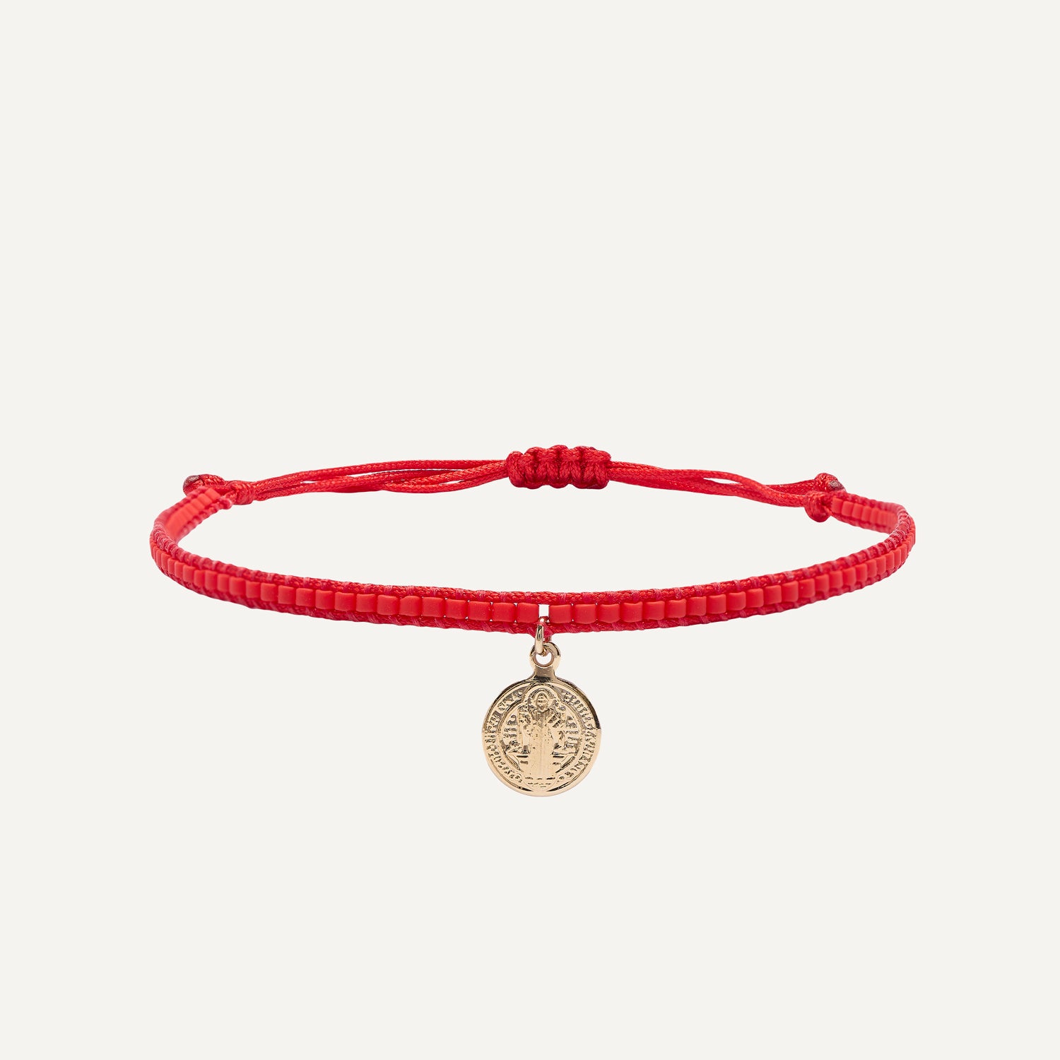 PULSERA DE HILO Y MOSTACILLAS SAN BENITO BAÑO EN ORO