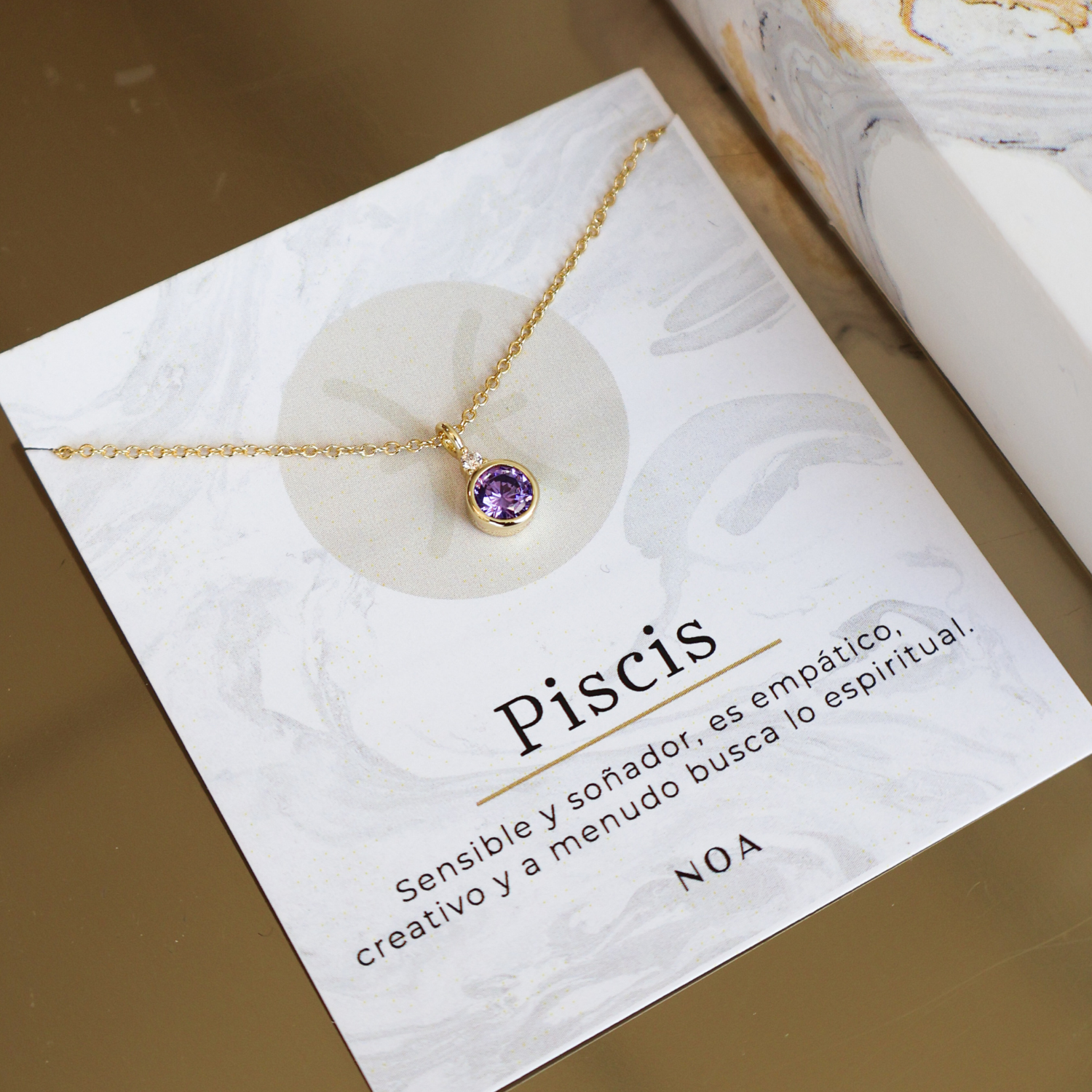 COLLAR AMATISTA MES FEBRERO