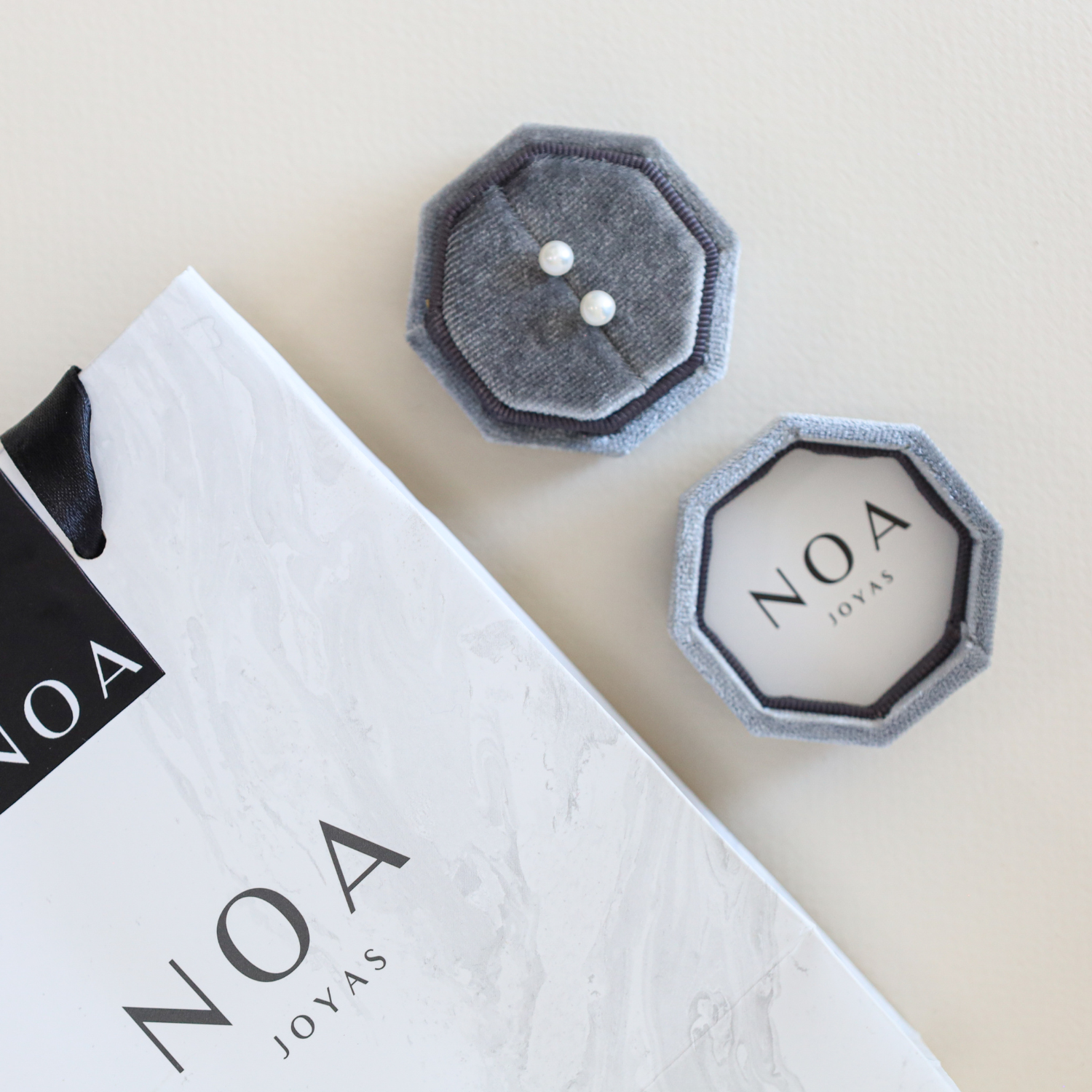 AROS ABRIDORES ORO 18K DE BEBE ZIRCÓN