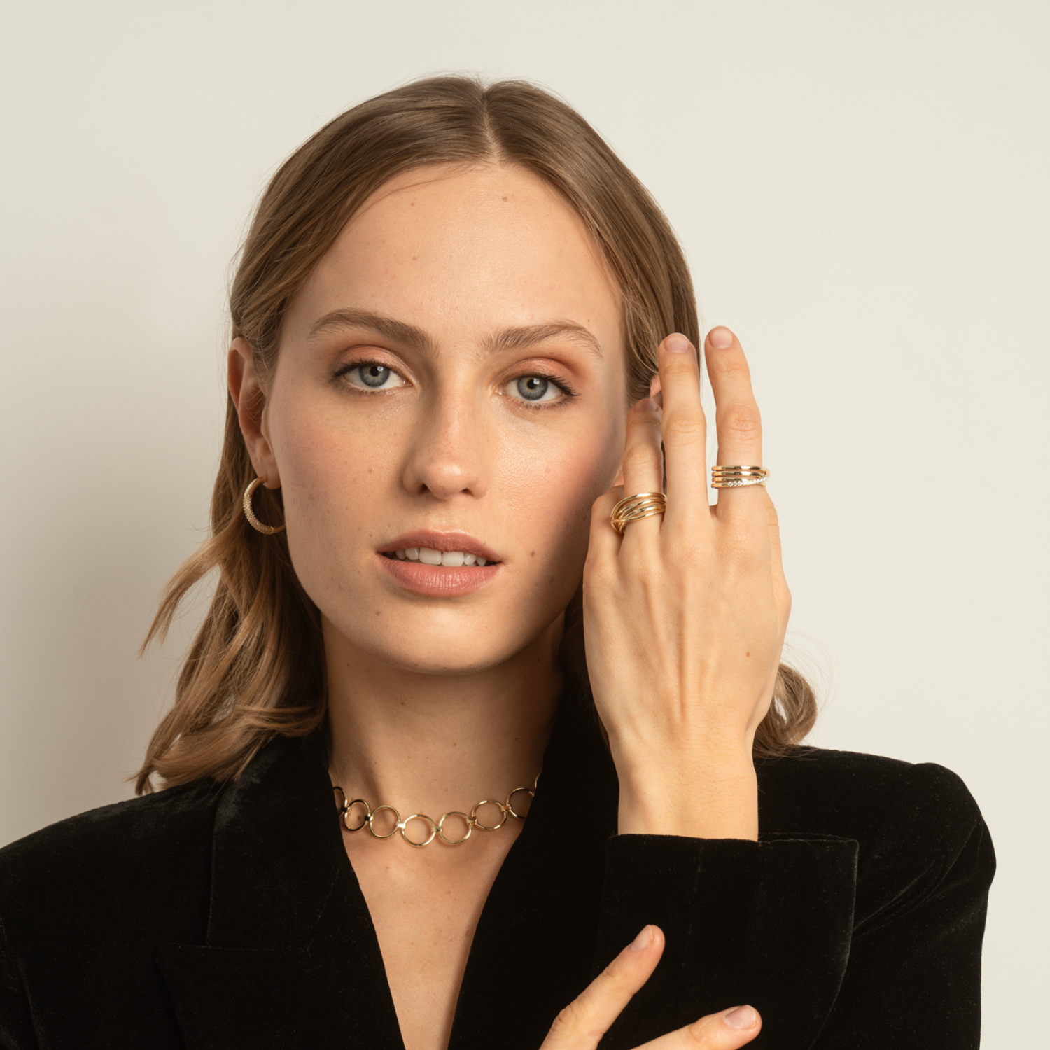 ARGOLLAS BRISA BAÑO DE ORO 23 mm