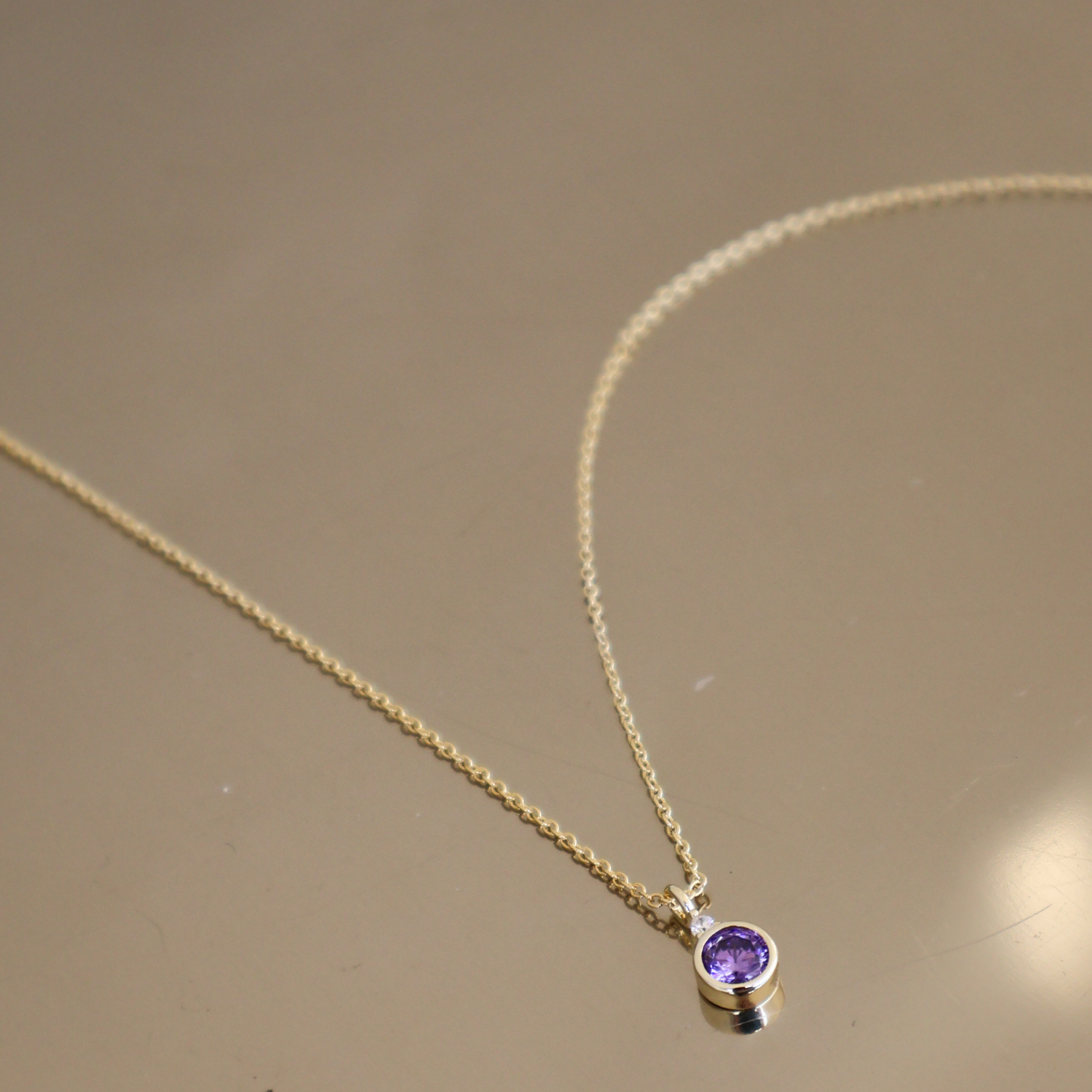 COLLAR AMATISTA MES FEBRERO