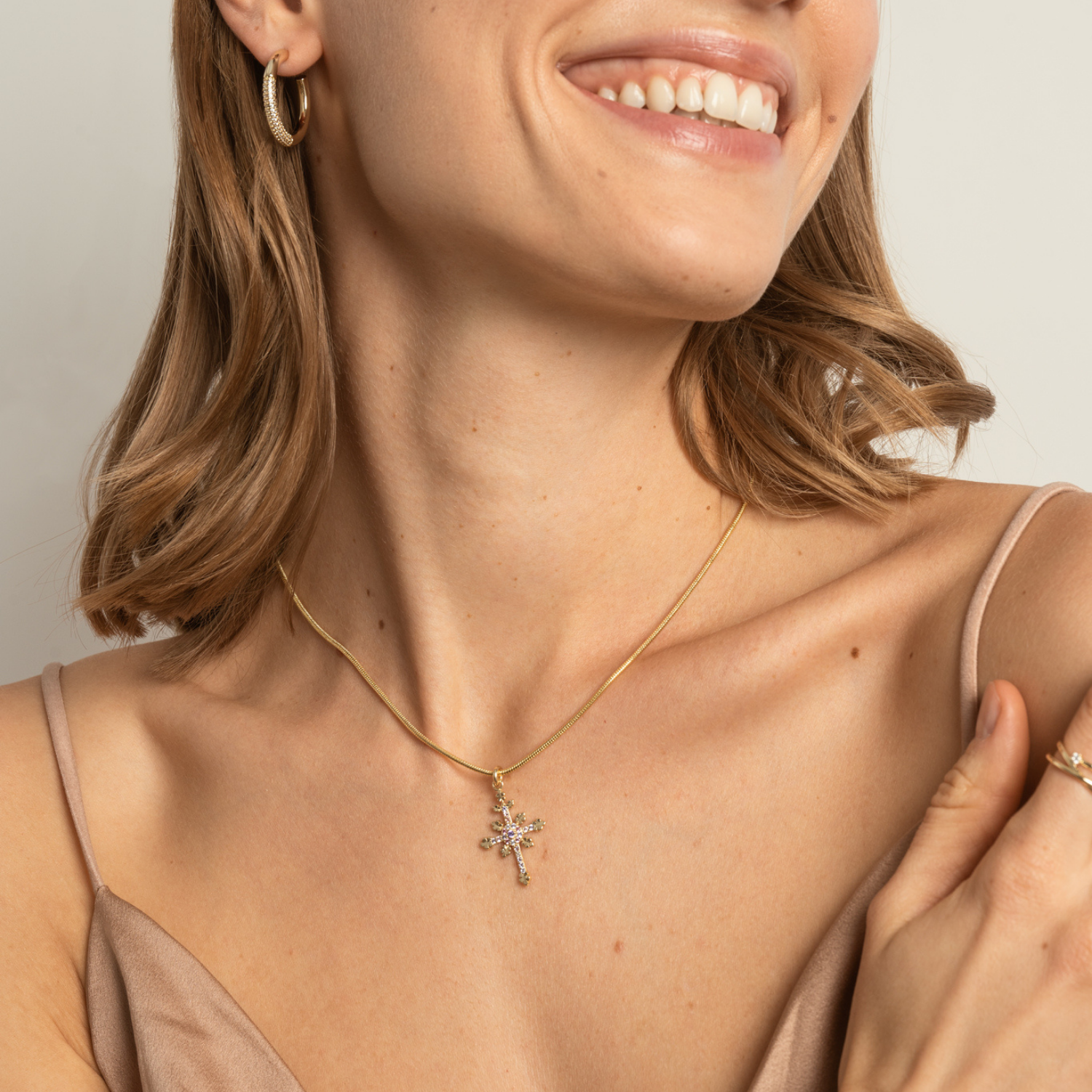 COLLAR NELLY BAÑO DE ORO