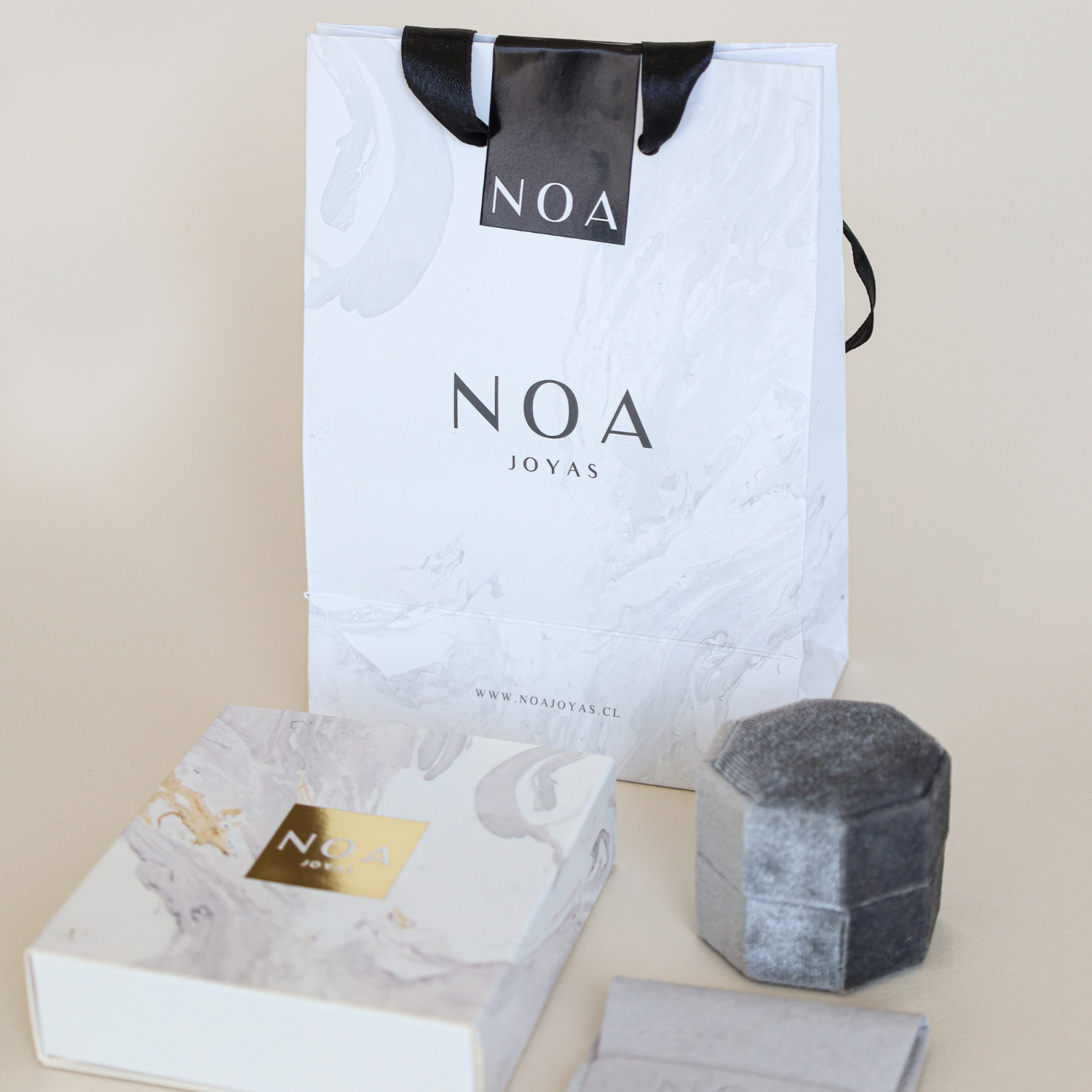 AROS ABRIDORES ORO 18K DE BEBE STAR SHINE