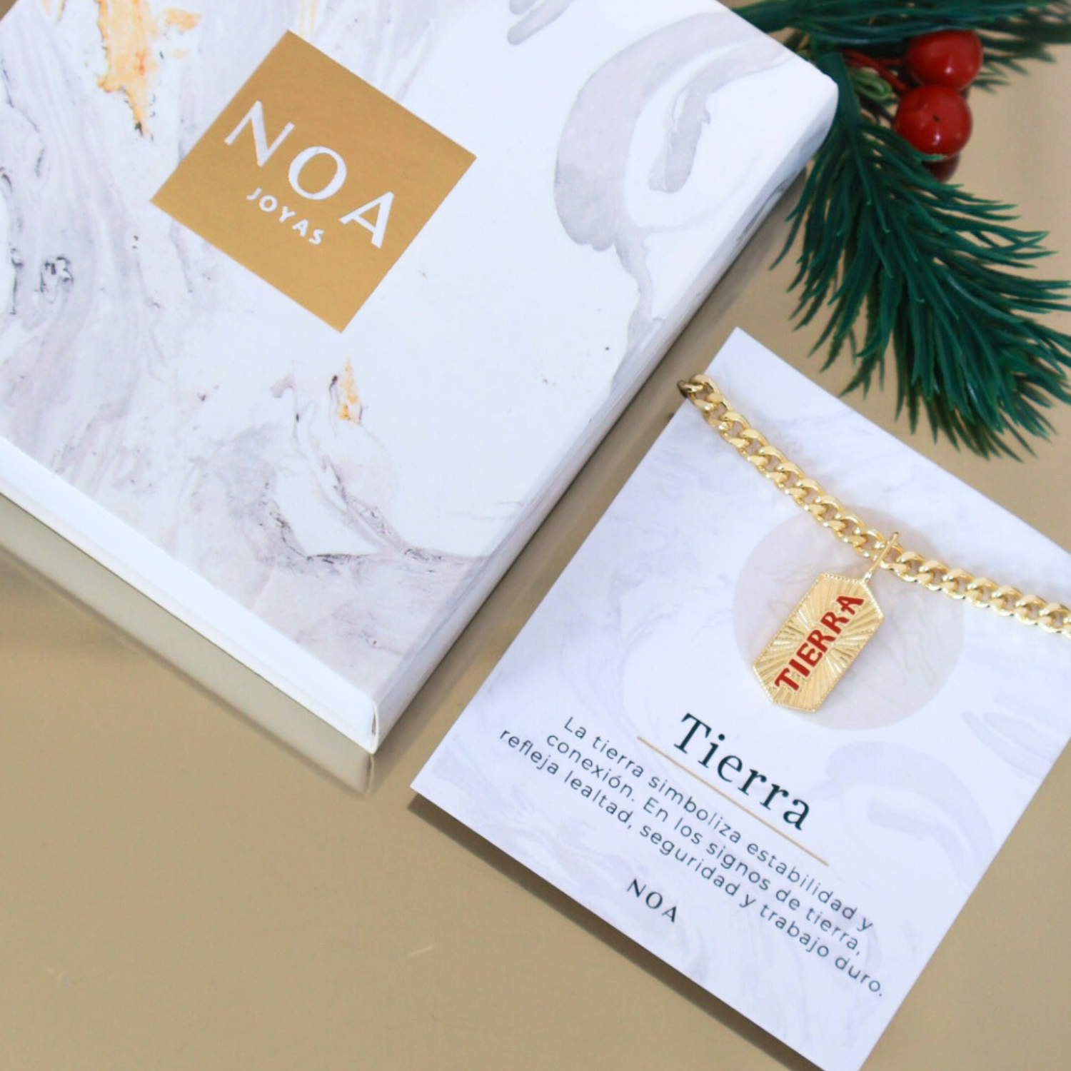 CHARM TIERRA BAÑO DE ORO