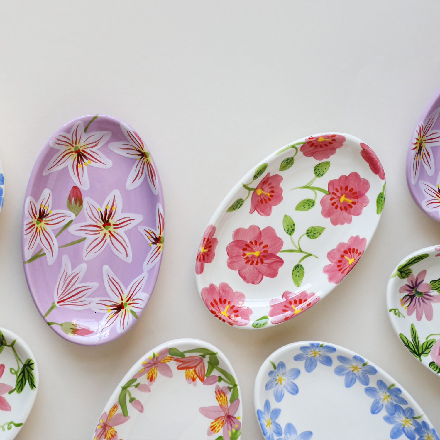 JOYERO HECHO A MANO FLOR ALSTROEMERIA