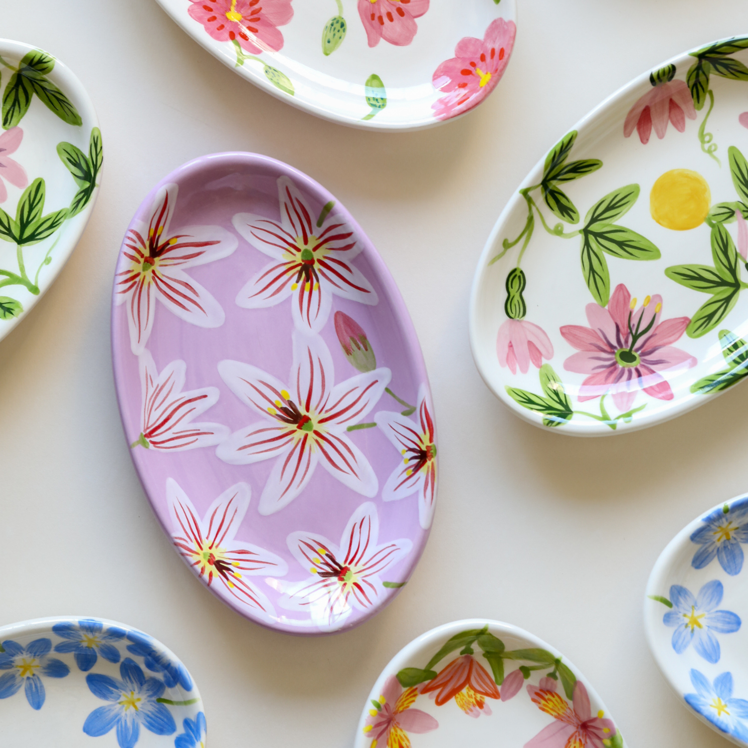 JOYERO HECHO A MANO FLOR ALSTROEMERIA