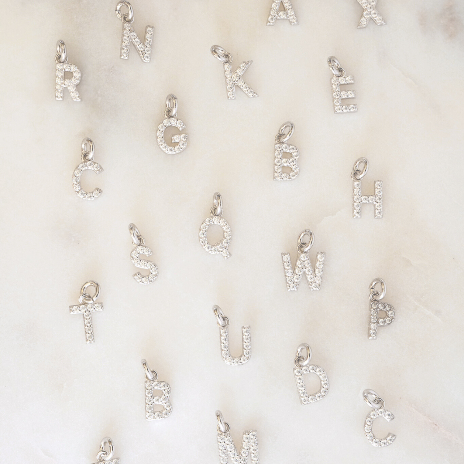 CHARM NÚMEROS PLATA 925