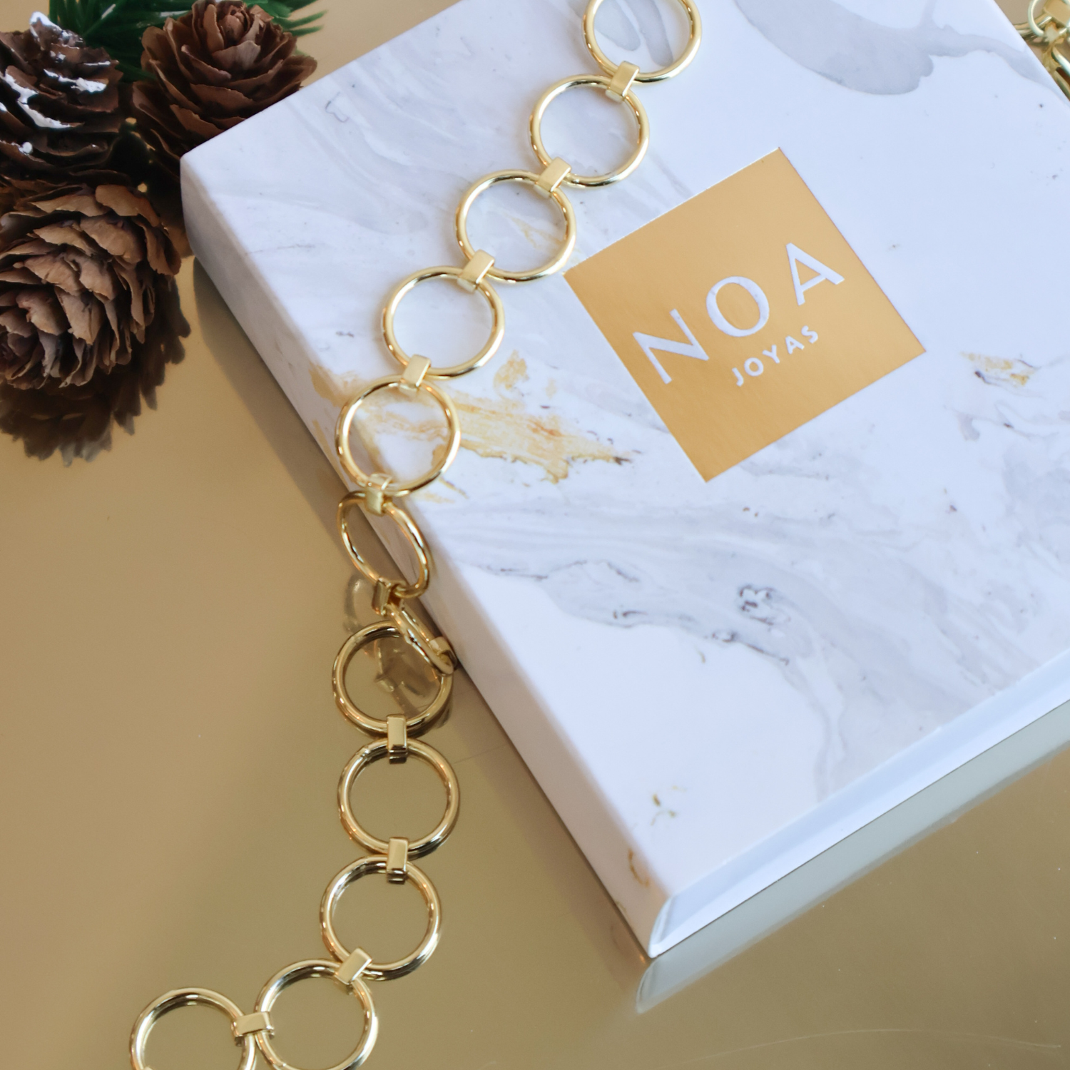 CHOCKER LILIAN BAÑADO EN ORO