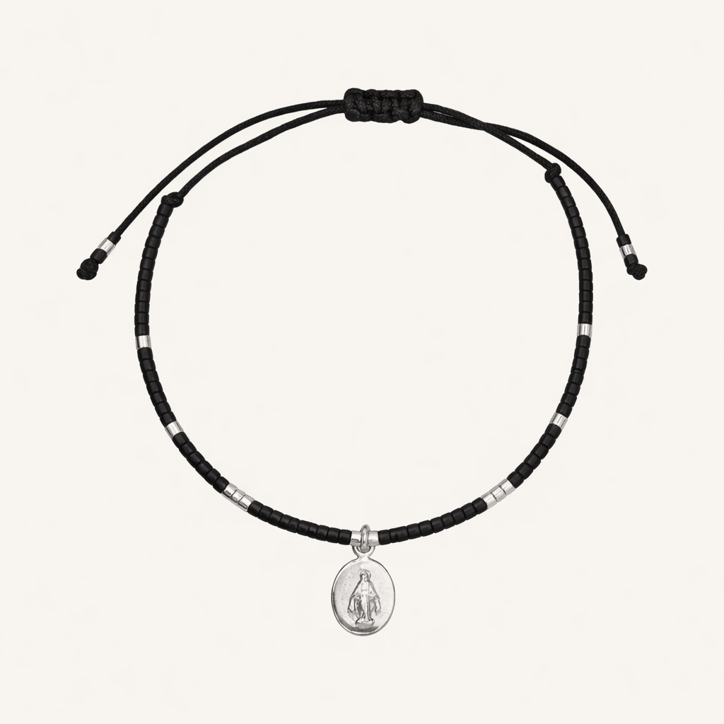PULSERA DE HILO NEGRO MEDALLA VIRGEN DE LOS RAYOS PLATA
