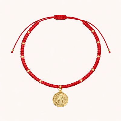 PULSERA DE HILO ROJO TEJIDO SAN BENITO BAÑO EN ORO