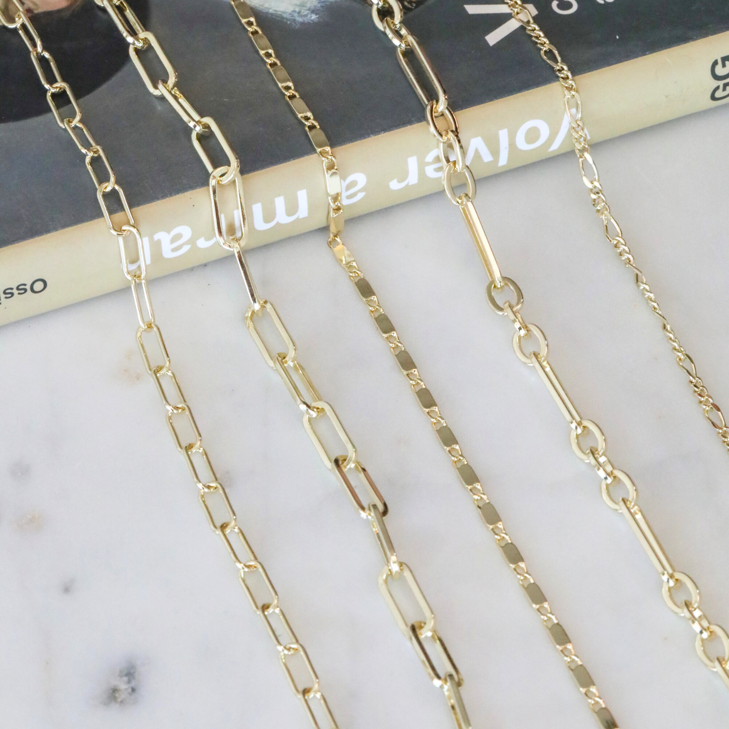 COLLAR HAILEY BAÑO DE ORO