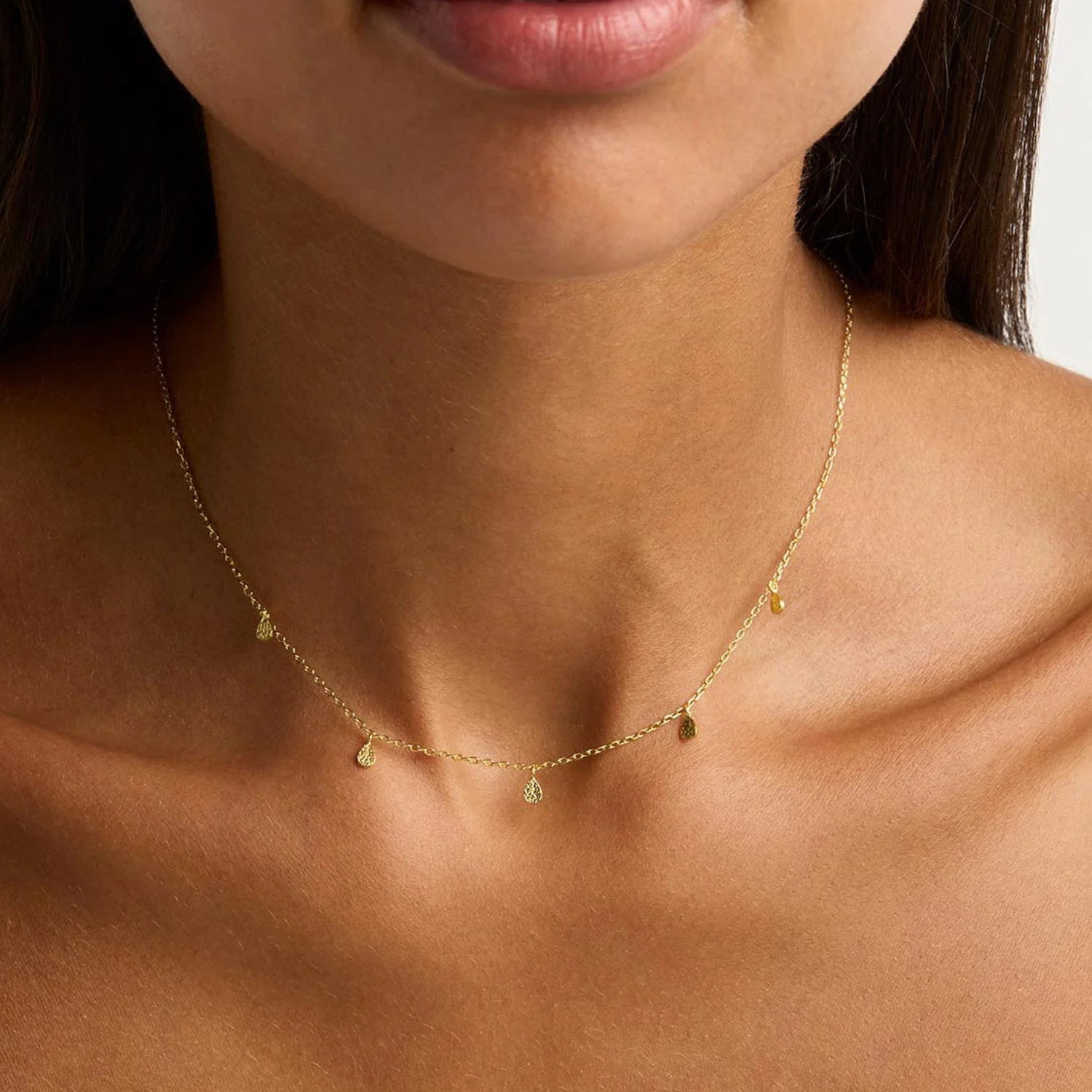 COLLAR HALI BAÑO DE ORO