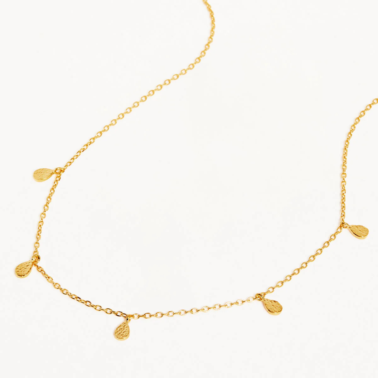 COLLAR HALI BAÑO DE ORO