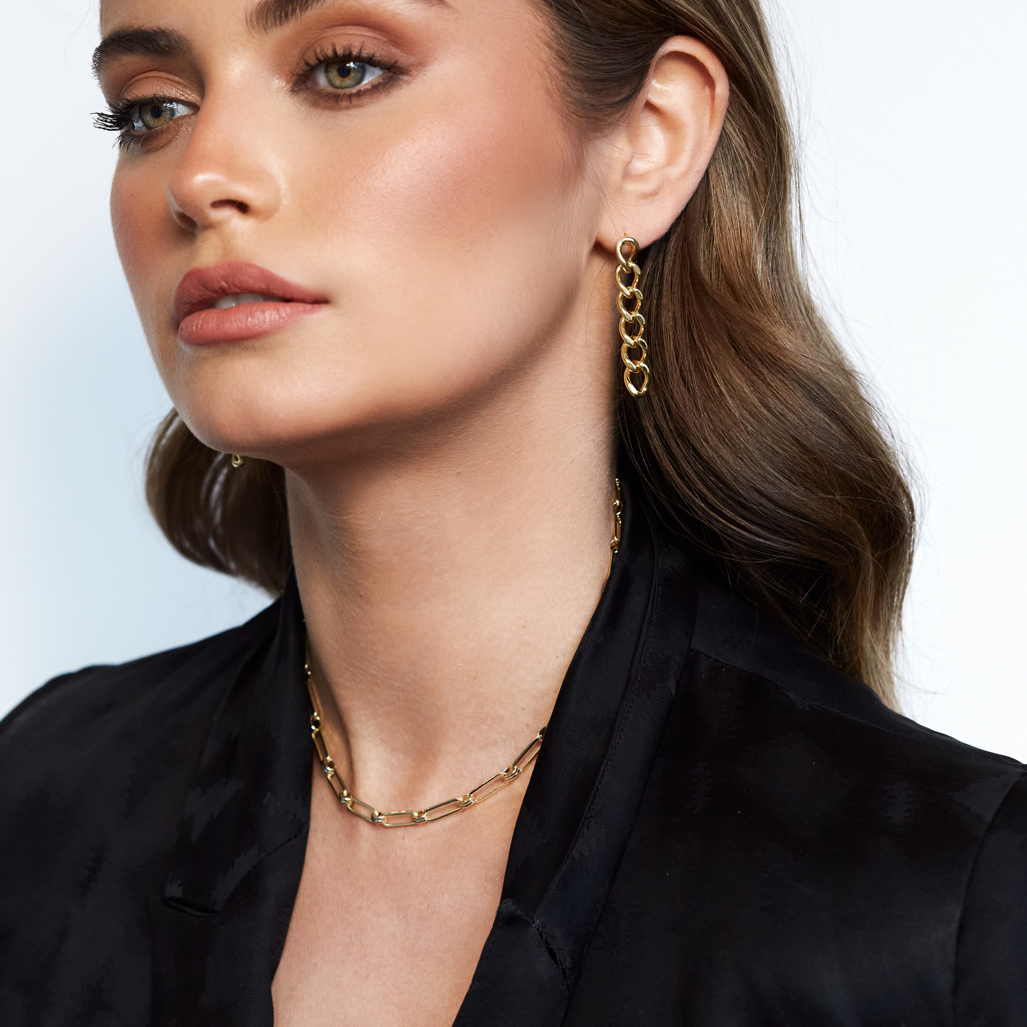 COLLAR GALA BAÑO ORO