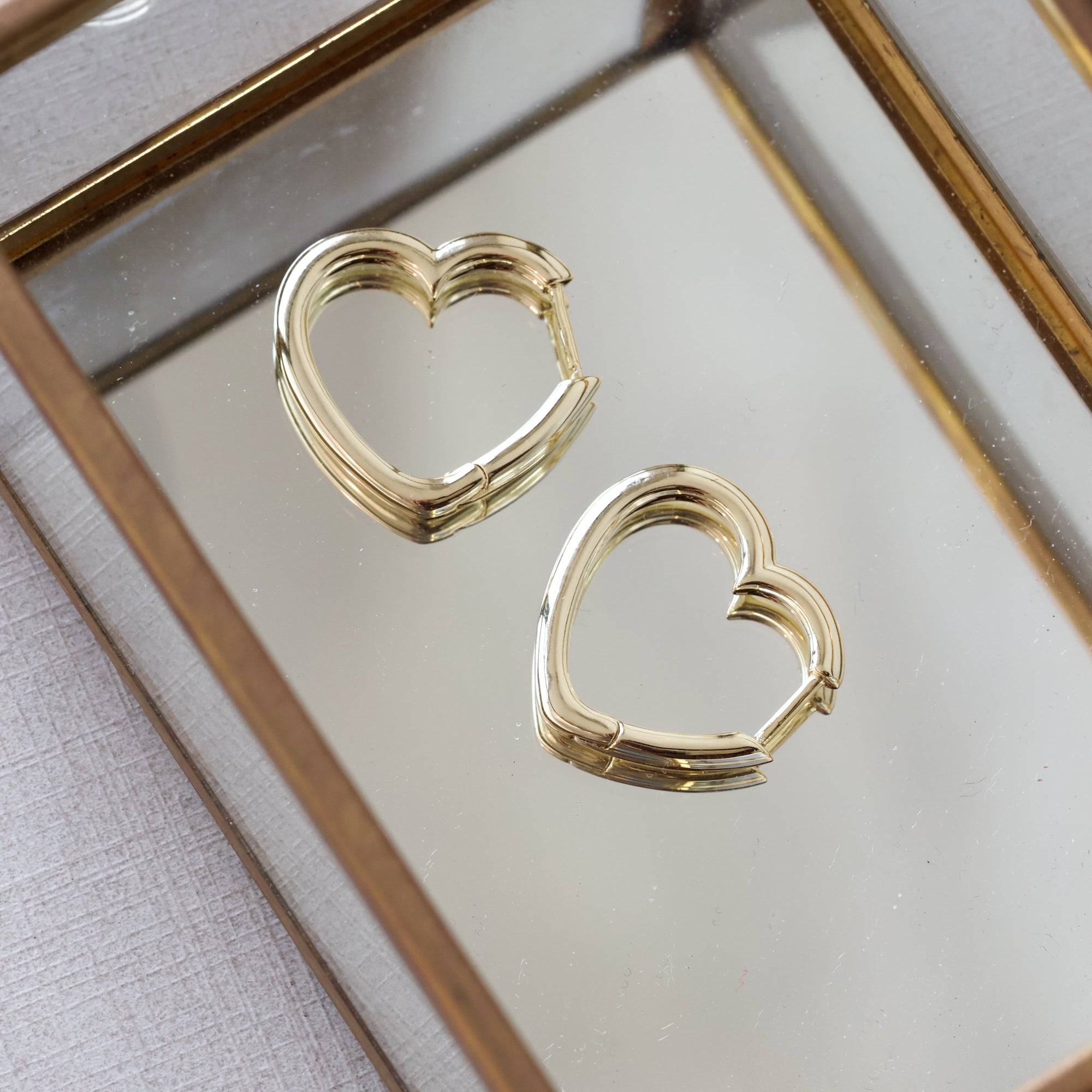 AROS MOM HEART BAÑO EN ORO