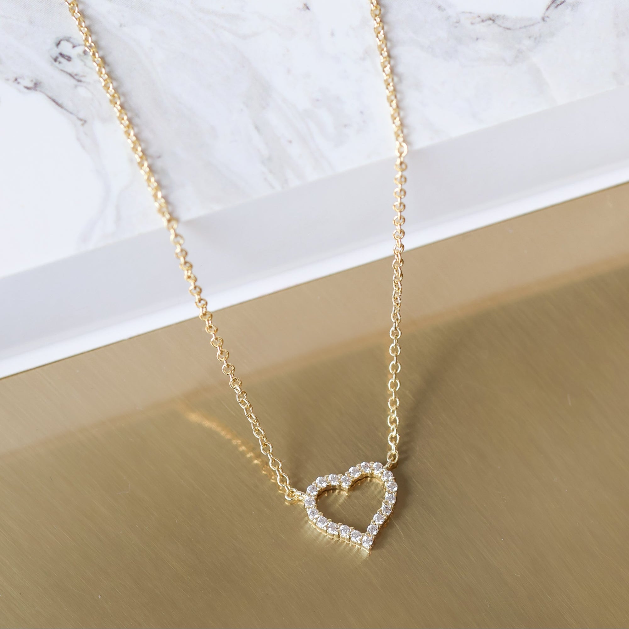 COLLAR MOM LOVE SHINE BAÑO EN ORO