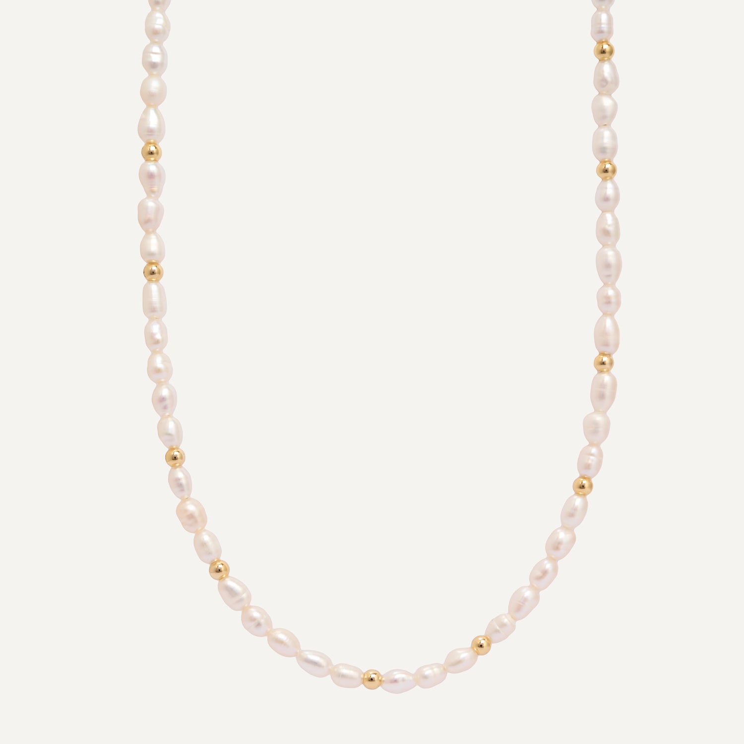 COLLAR PERLA RÍO BAÑO DE ORO