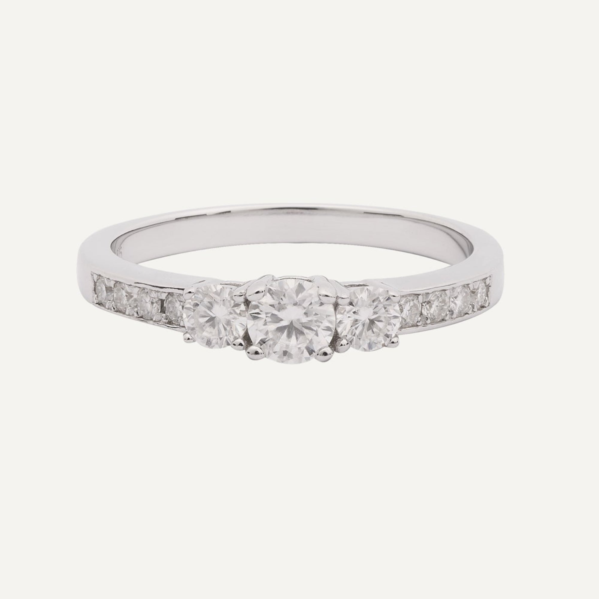 TRICILLO PAVÉ MOISSANITA