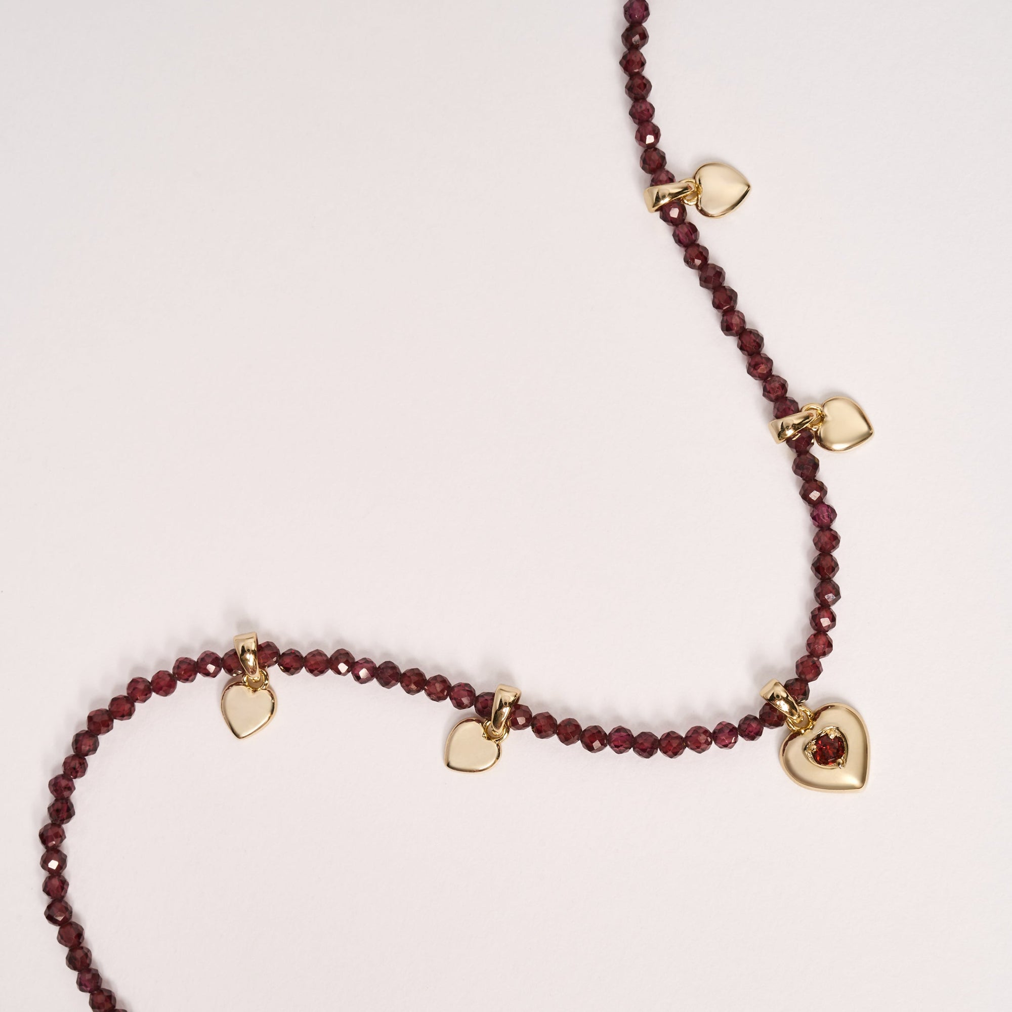 COLLAR GARNET BAÑO DE ORO