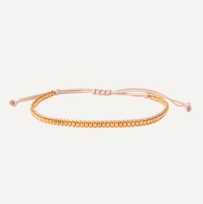 PULSERA DE HILO ARENA PETITE BAÑO EN ORO