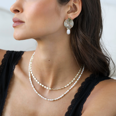 COLLAR PERLA RÍO BAÑO DE ORO