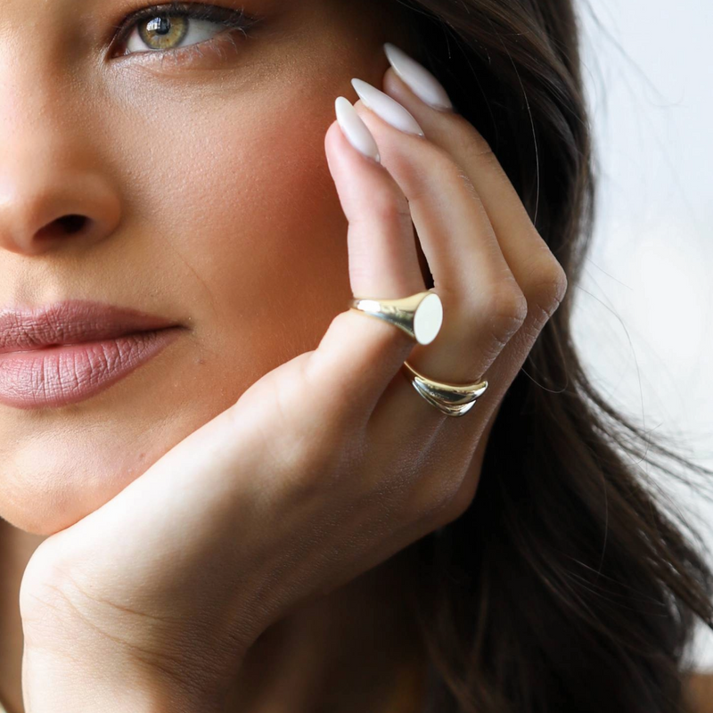 ANILLO SELLO REDONDO BAÑO DE ORO