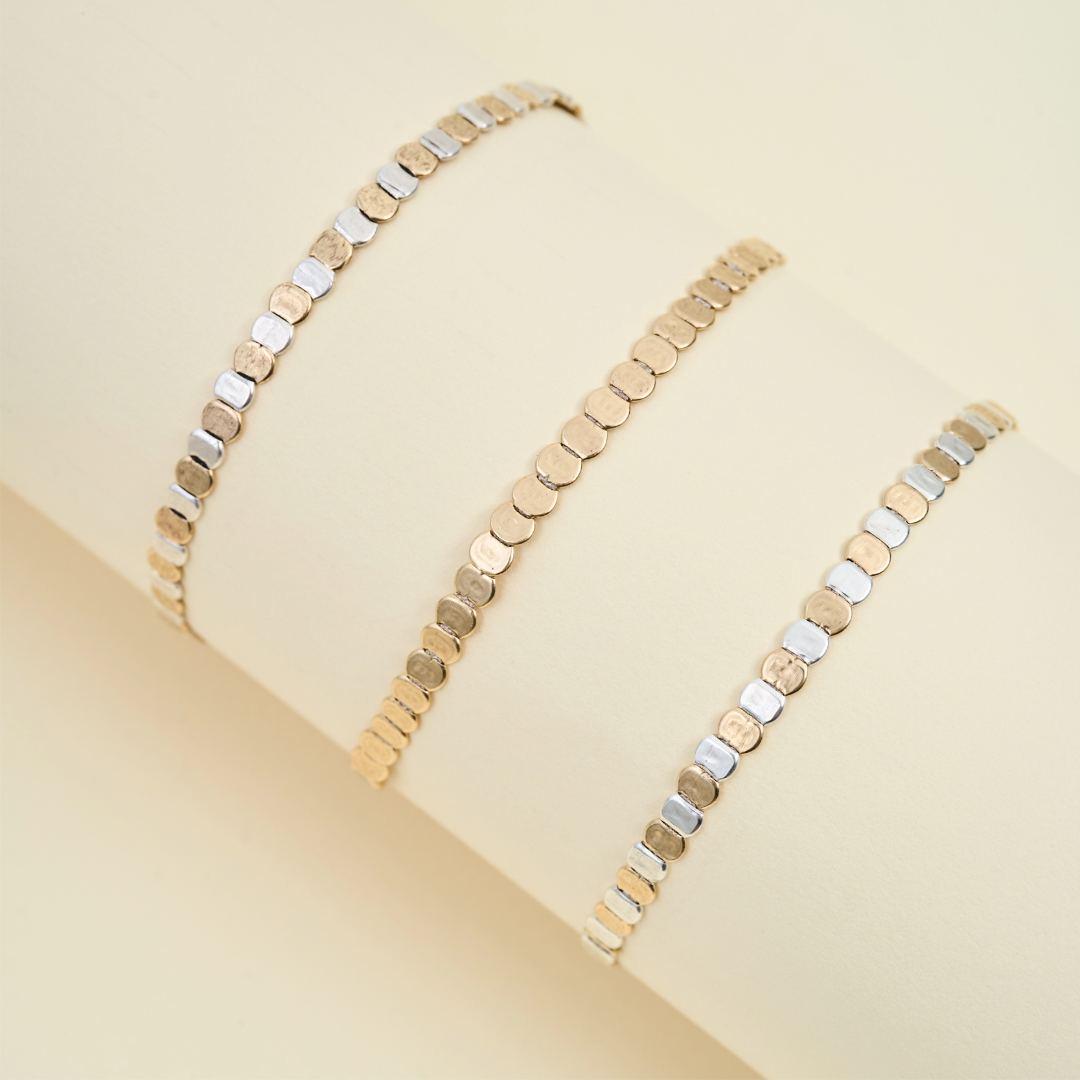 PULSERA DE HILO ARENA GOLFI