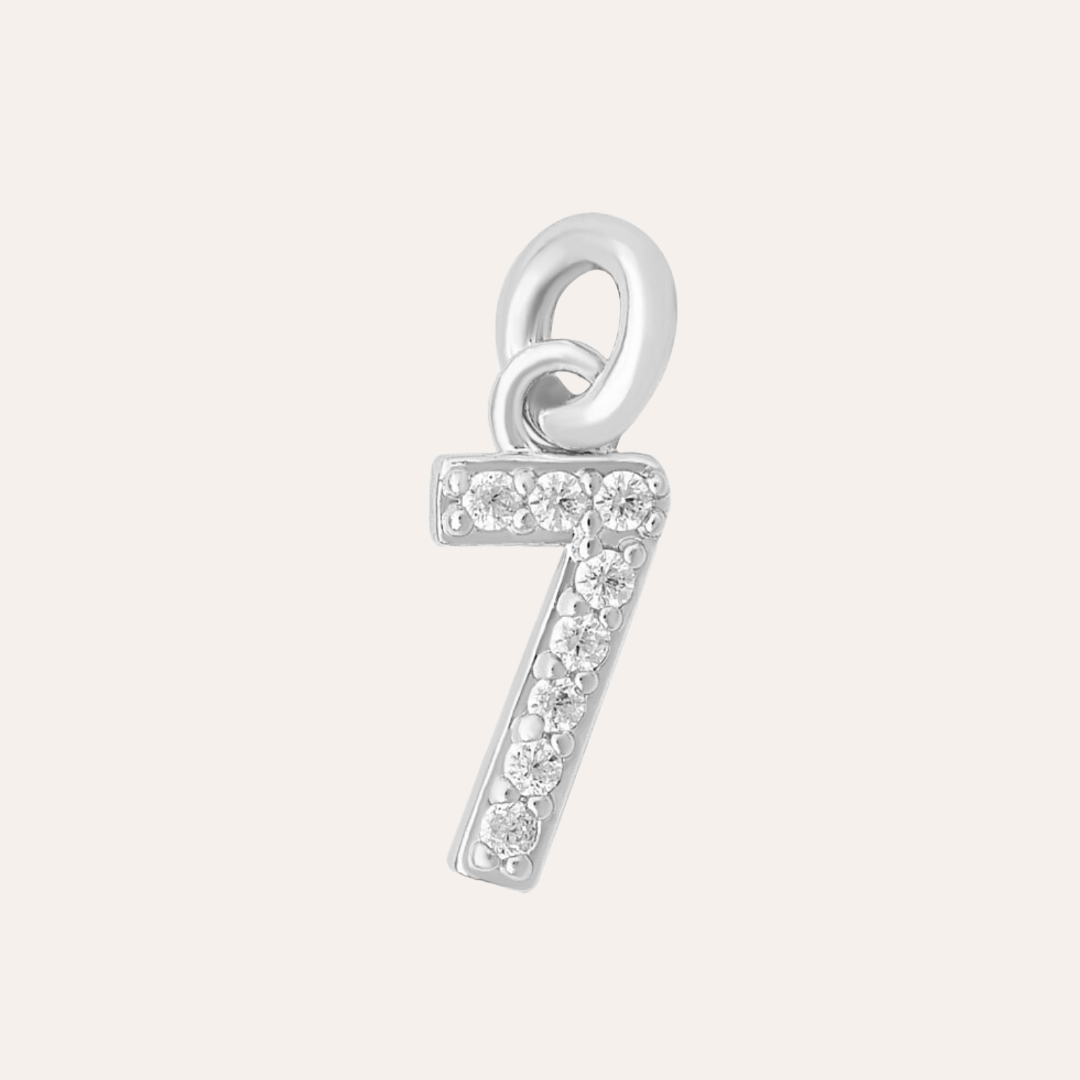 CHARM NÚMERO 7 PLATA