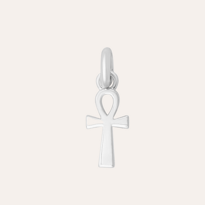 CHARM CRUZ EGIPCIA PLATA