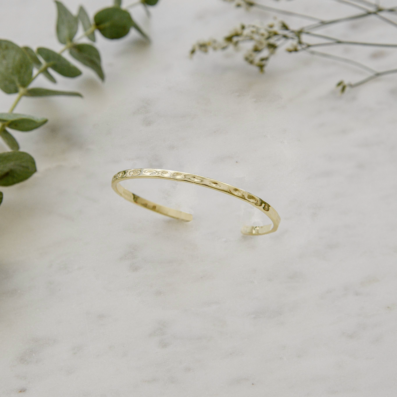 ESCLAVA FREIA BAÑO DE ORO