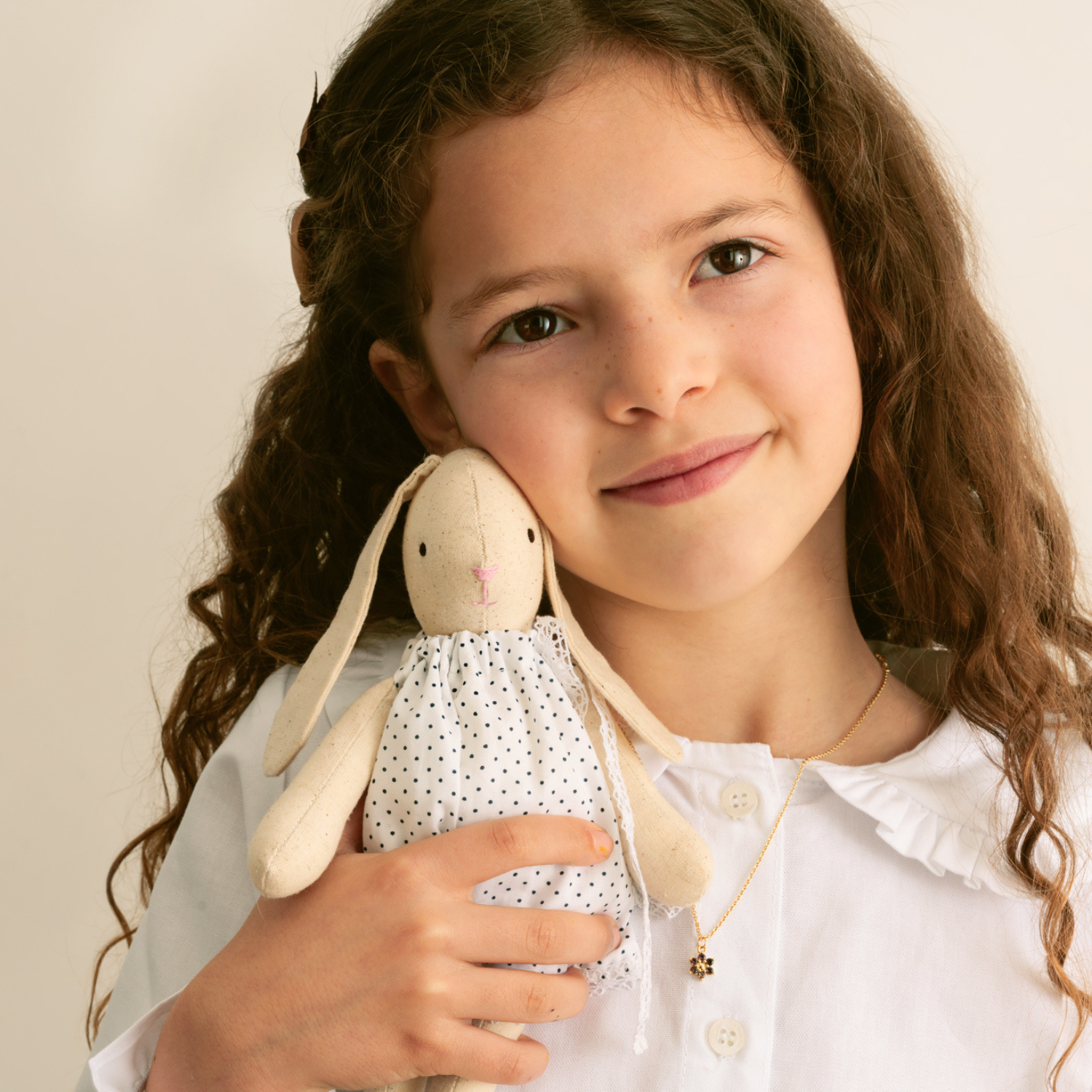 COLLAR DE NIÑA FLOR RED PLATA