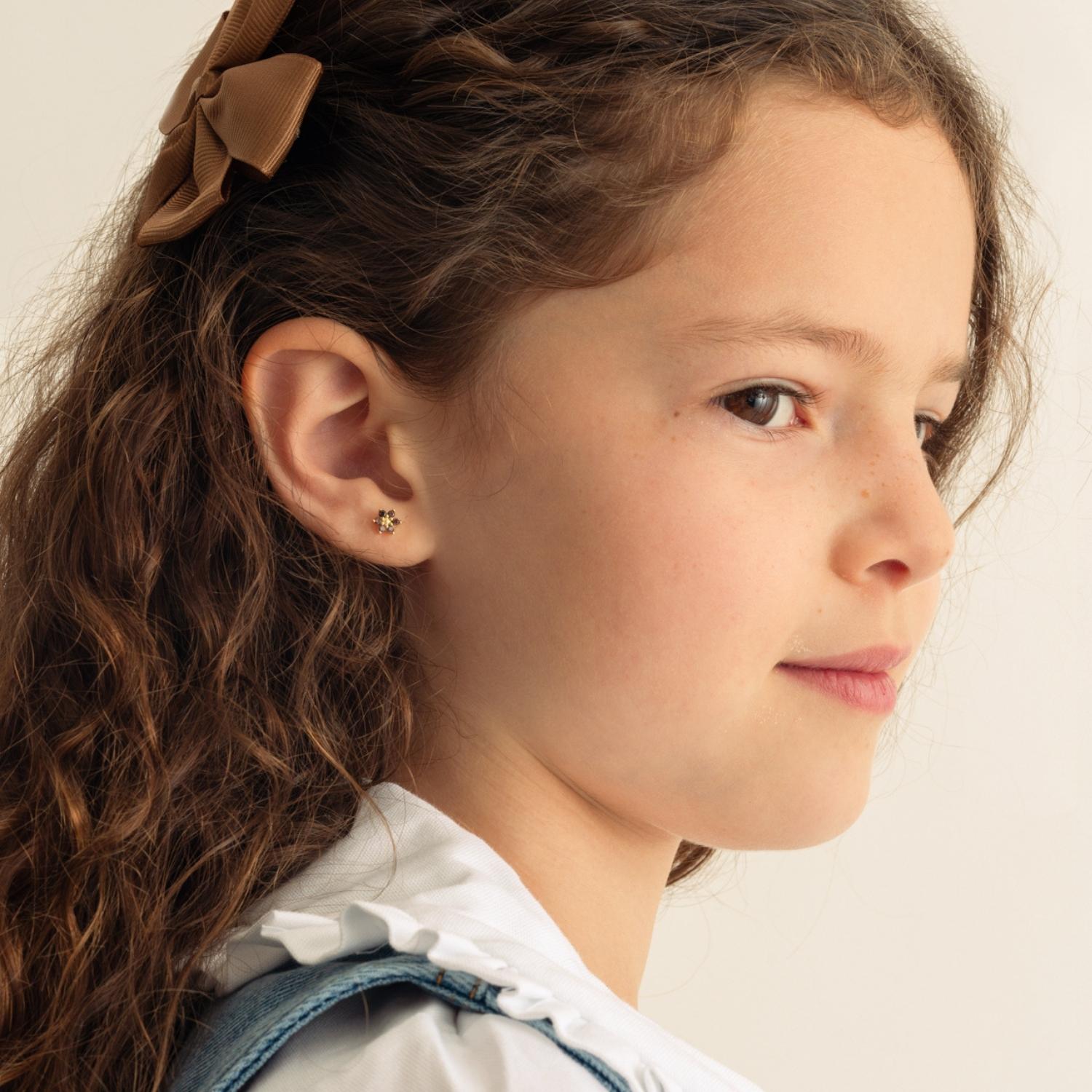 AROS DE NIÑA FLOR RED BAÑO DE ORO