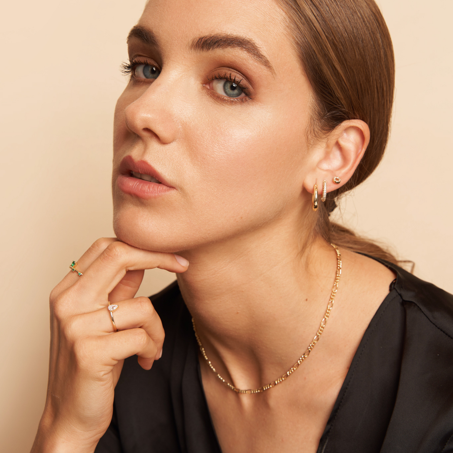 COLLAR CURB BAÑO DE ORO