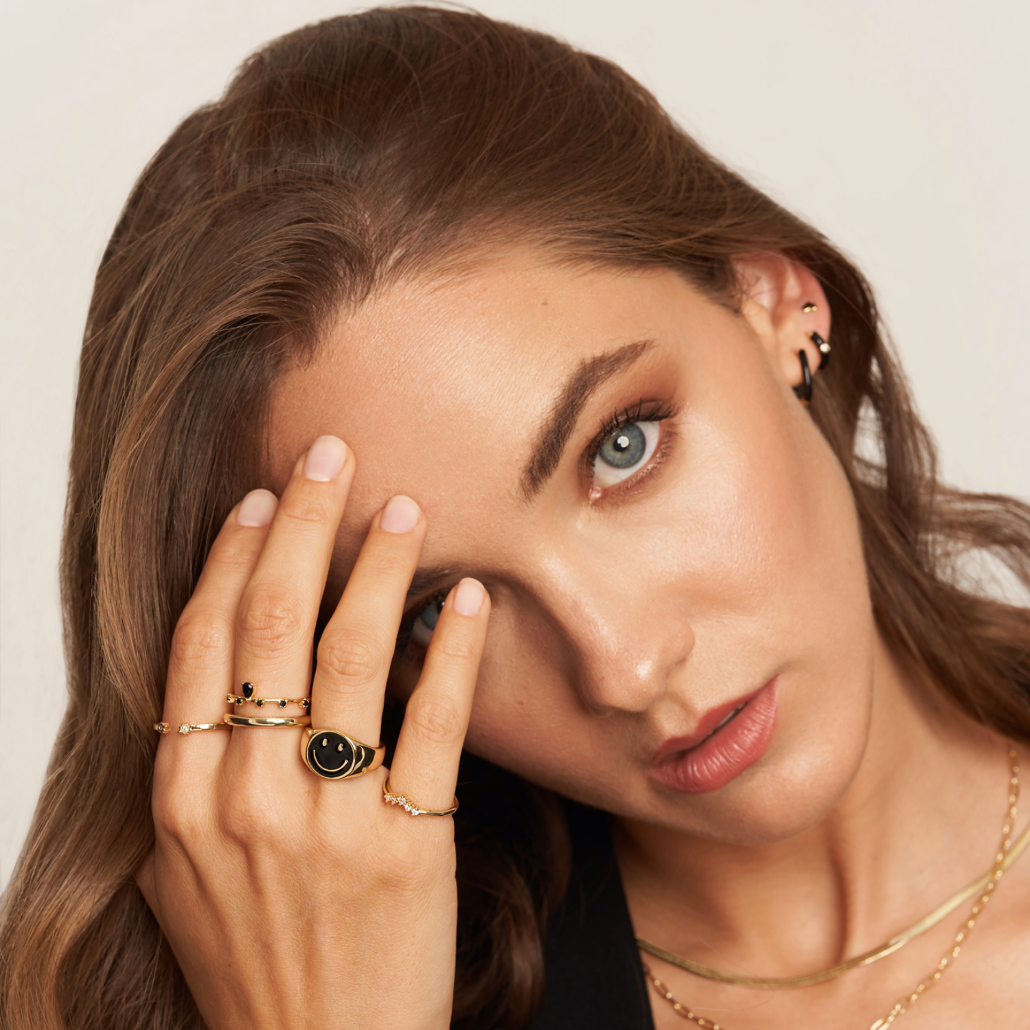 ANILLO DRYNA BLACK PLATA