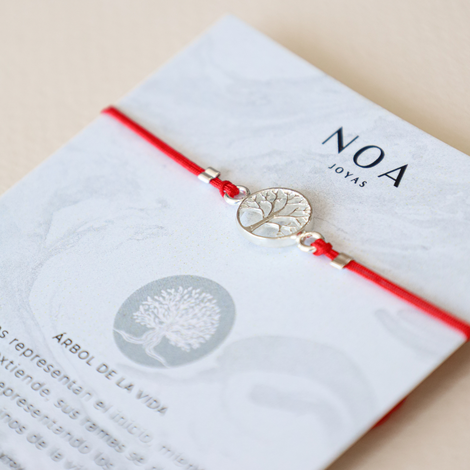 PULSERA HILO ROJO ÁRBOL DE LA VIDA PLATA
