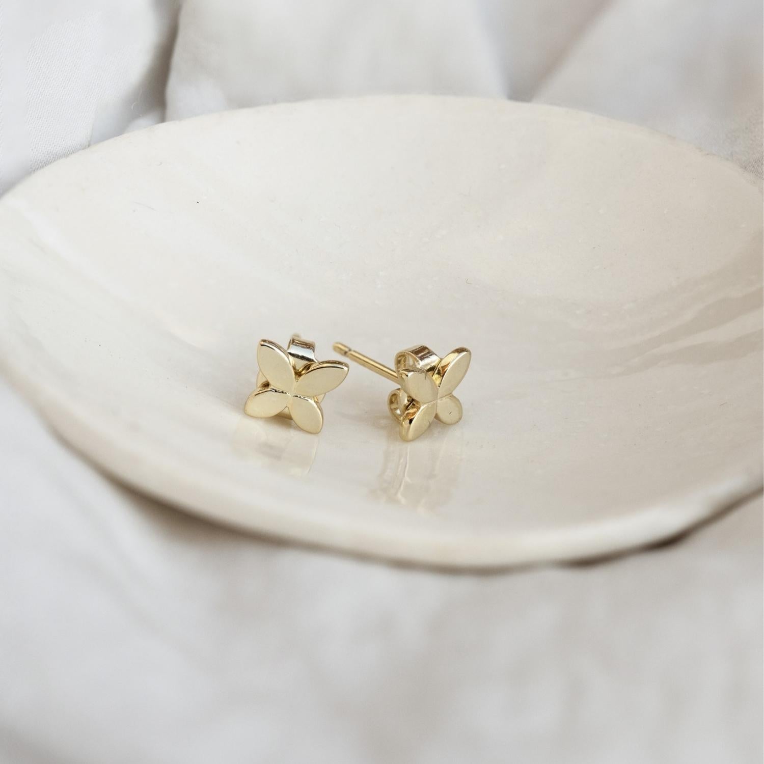 AROS DE NIÑA MARIPOSA BAÑO DE ORO