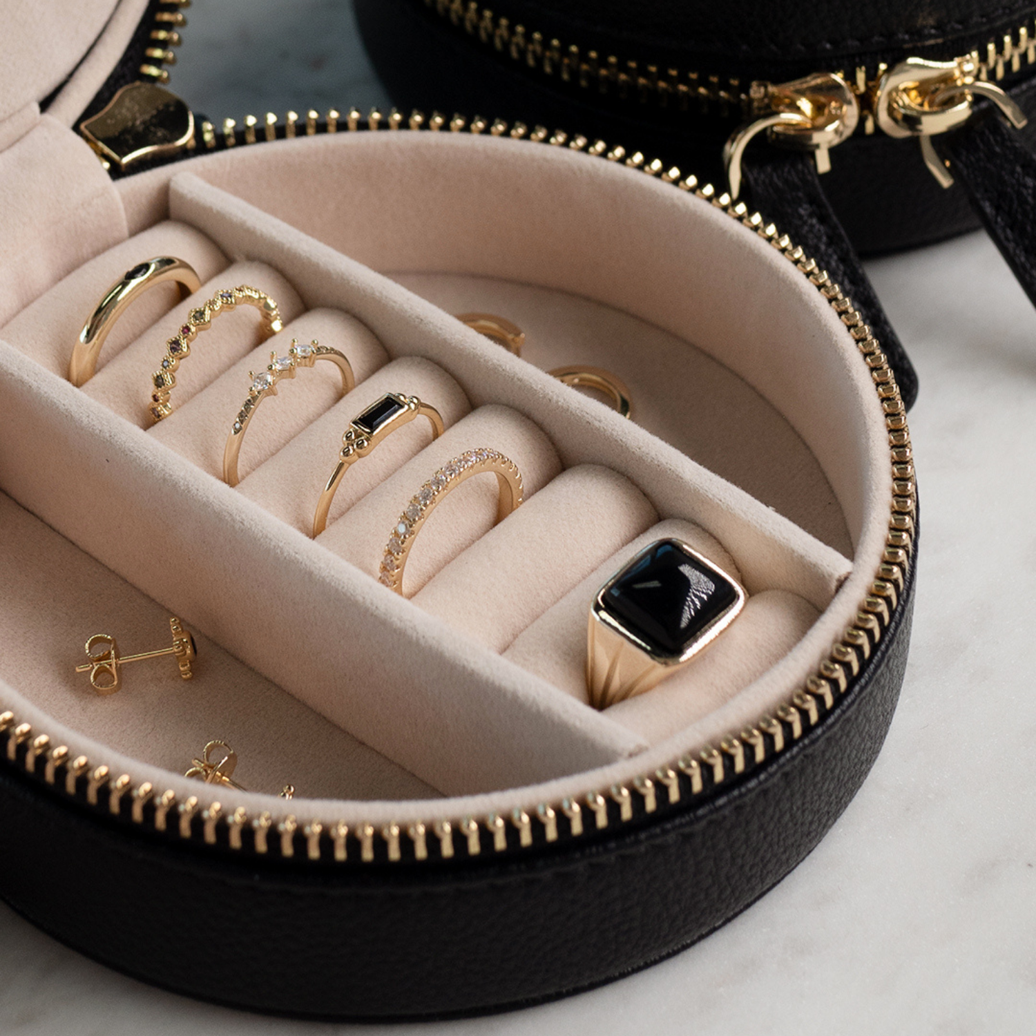 JOYERO REDONDO NEGRO