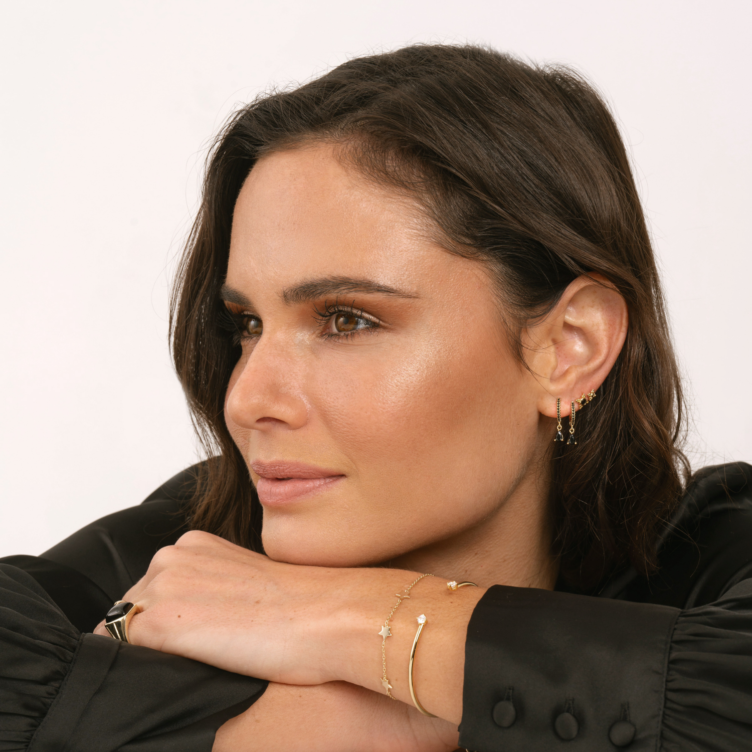 AROS HILLS BAÑO DE ORO