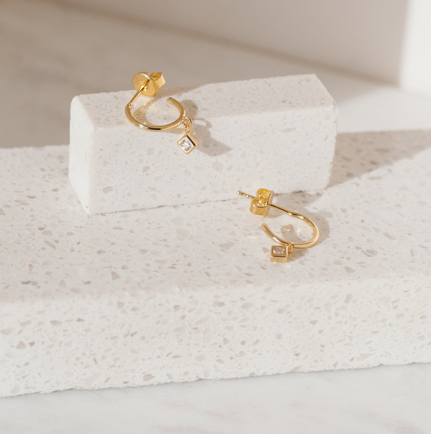 ARGOLLAS ROMBOS BAÑO DE ORO