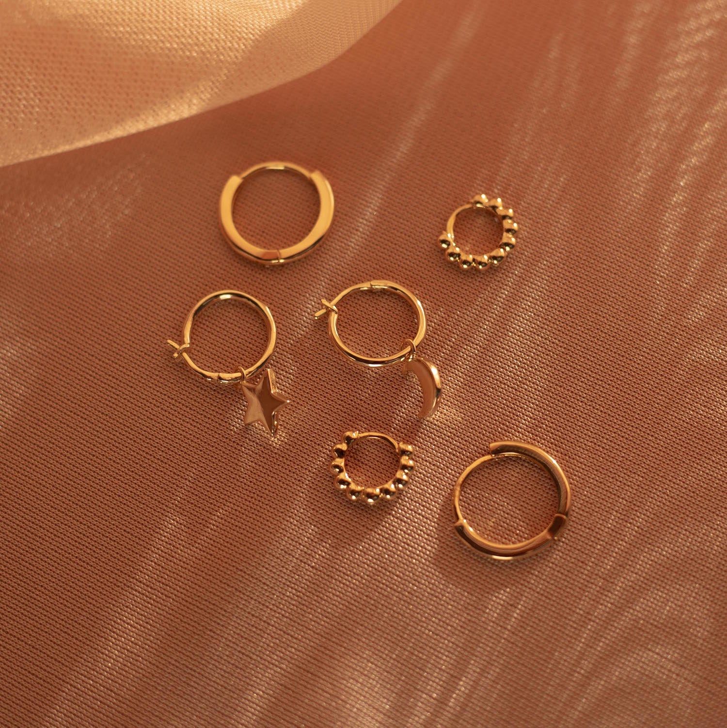 ARGOLLAS LISA BAÑO DE ORO