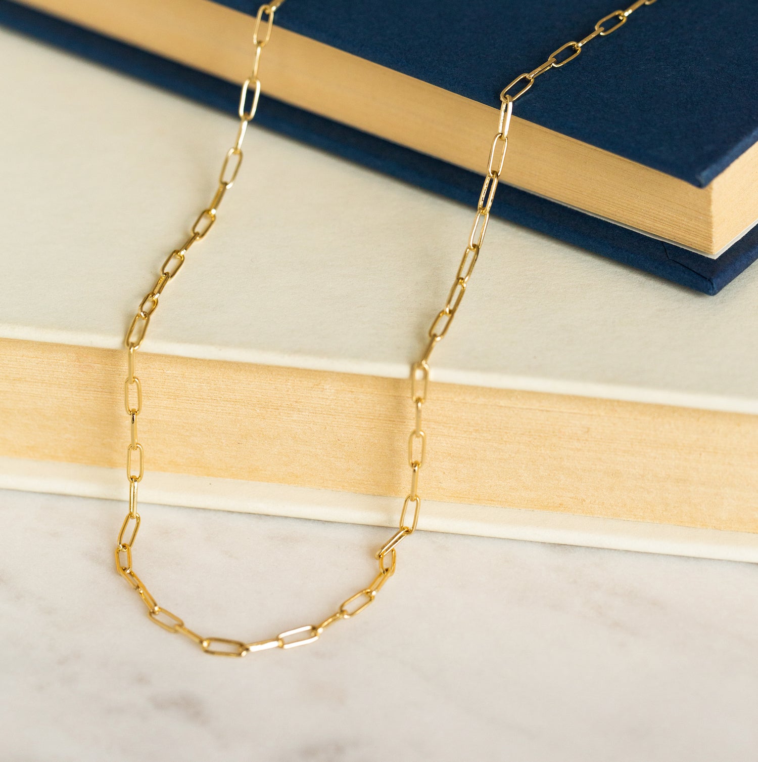 CHOCKER ADA BAÑO DE ORO