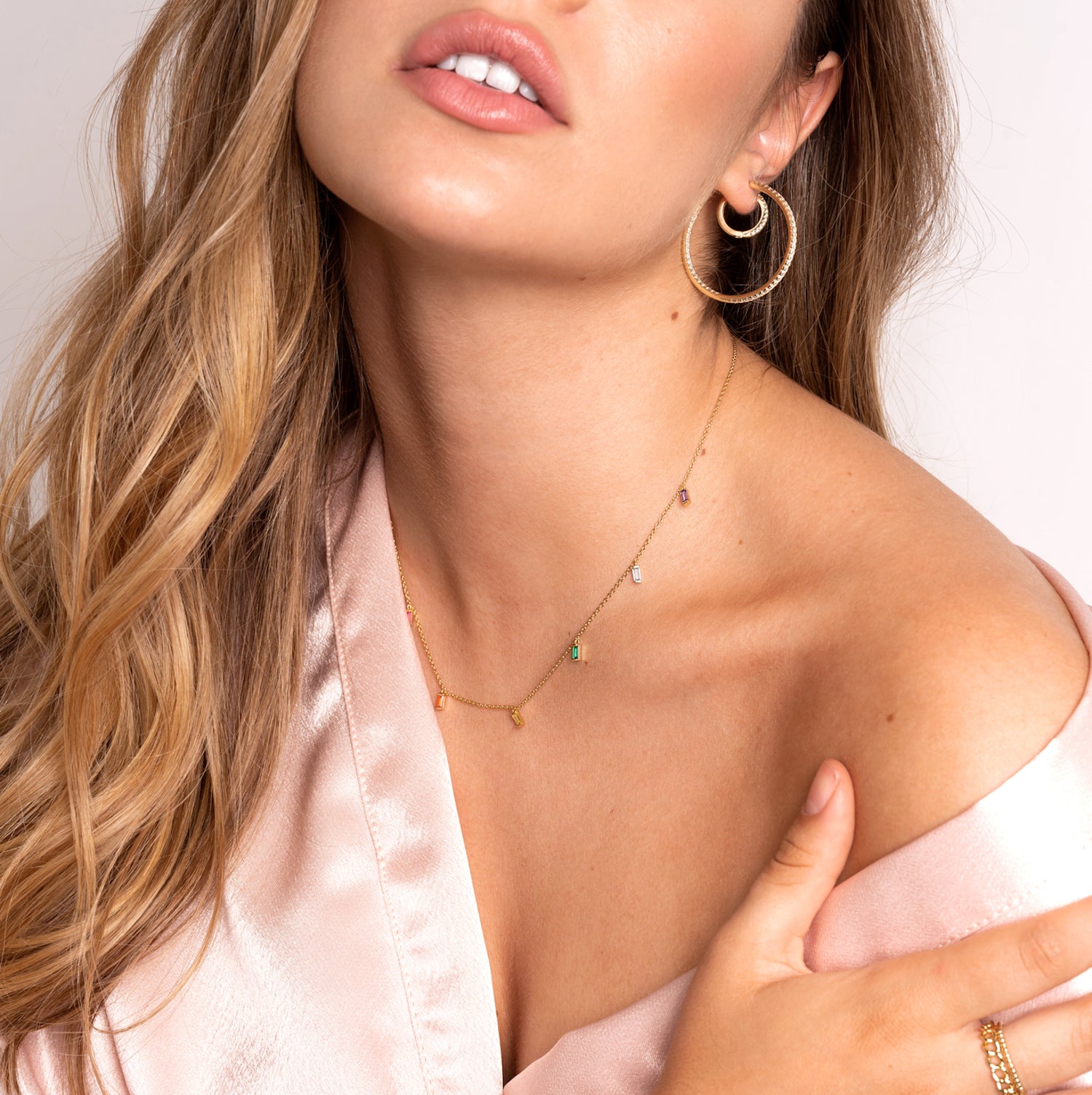 COLLAR RAINBOW BAÑO DE ORO