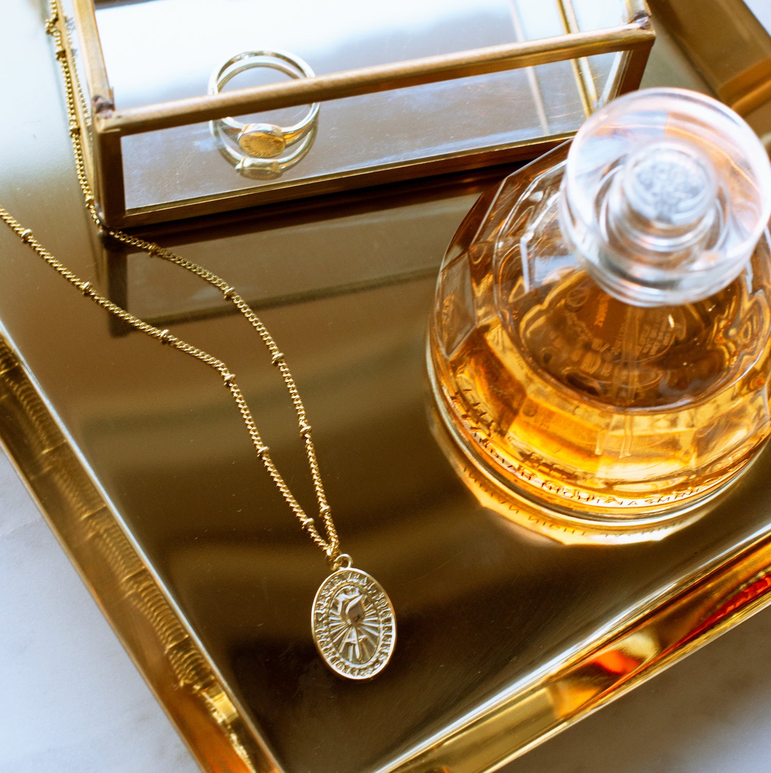 COLLAR ROSA BAÑO DE ORO