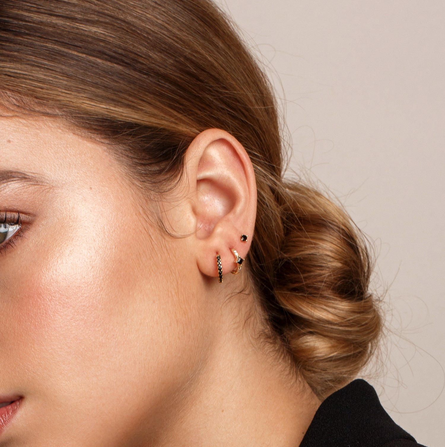 ARGOLLAS BLACK MIA BAÑO DE ORO